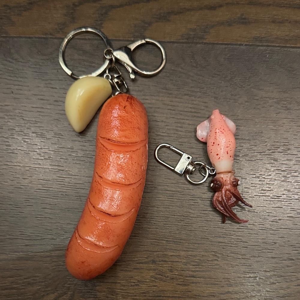 Taiwanese sausage and grilled Squid Keychain Set